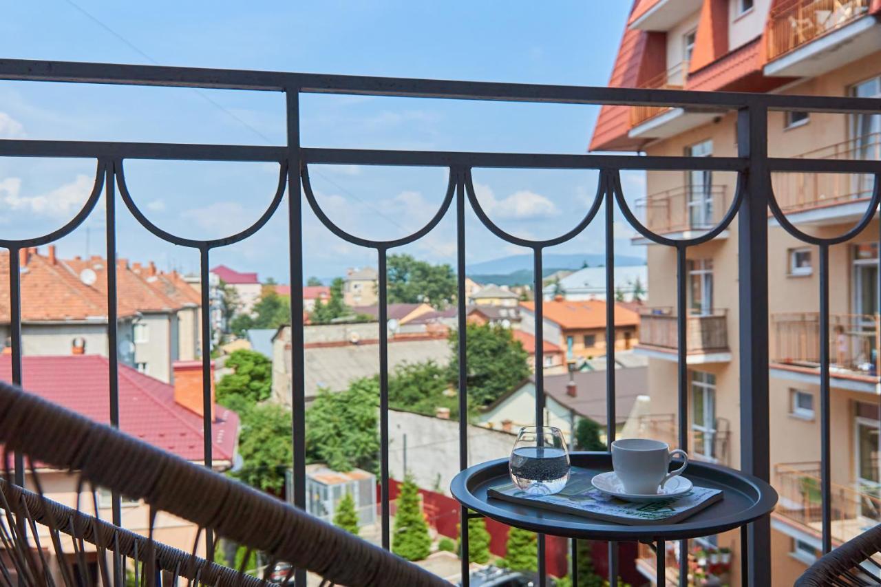 Lux Apartment Mukachevo Exterior foto
