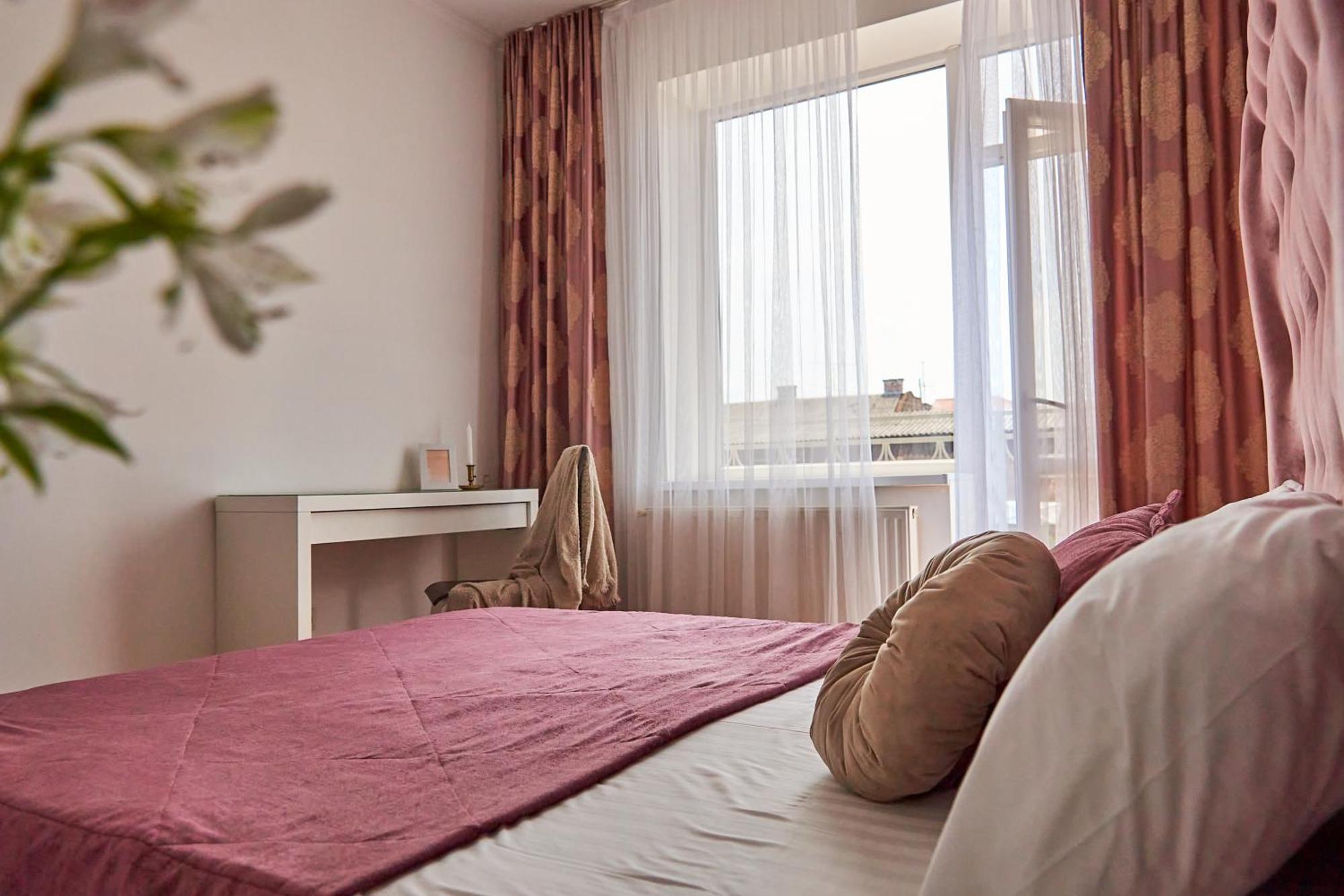 Lux Apartment Mukachevo Exterior foto